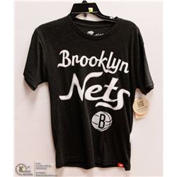 MENS SIZE SMALL BROOKLYN NETS T-SHIRT