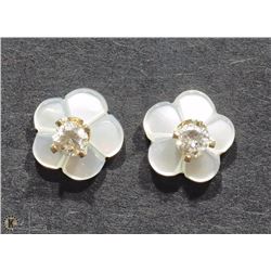 #14-14K YELLOW GOLD MOTHER OF PEARL JACKET