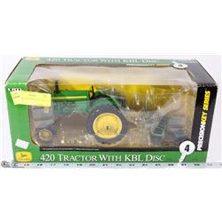 DIECAST JOHN DEER TRACTOR WITH KBL DISC