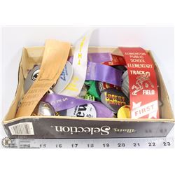 FLAT OF VINTAGE BUTTONS AND RIBBONS.