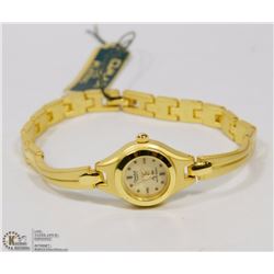 QMAX MATTE GOLD TONE LADIES WATCH.