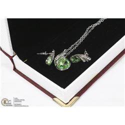 3PC GREEN STONE/CZ FASHION JEWELRY SET
