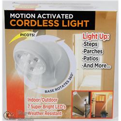 MOTION ACTIVATED CORDLESS LIGHT
