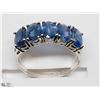 Image 2 : 8) 10KT WHITE GOLD 5 SAPPHIRE CLASSIC STYLE RING