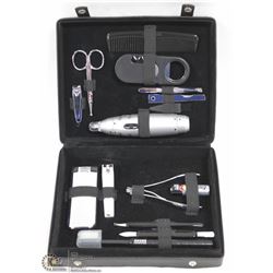 MENS PERSONAL GROOMING SET IN TRAVEL KIT.