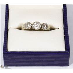 925 STERLING SILVER RING SIZE 8