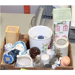 BOX OF HOUSEHOLD MISC.