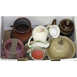 FLAT OF ASSORTED STONEWARE