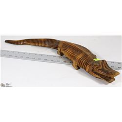 WOOD CARVED ALLIGATOR - HAS REAL LIFE MOTION
