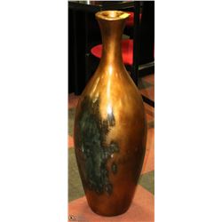 LARGE DECORATIVE VASE