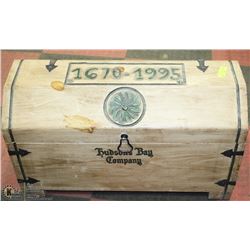 LARGE VINTAGE HUDSON BAY WOODEN CHEST