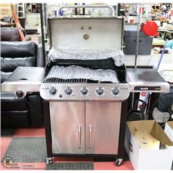 CHARBROIL 5 BURNER BARBEQUE