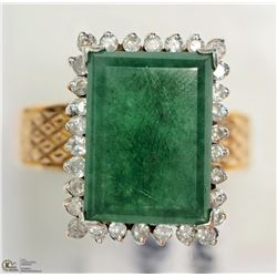 41) 14KT YELLOW & WHITE GOLD JADE & DIAMOND RING