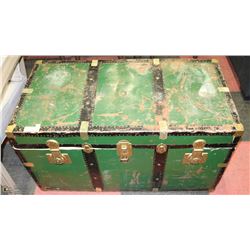 VINTAGE CHEST  38X20X20