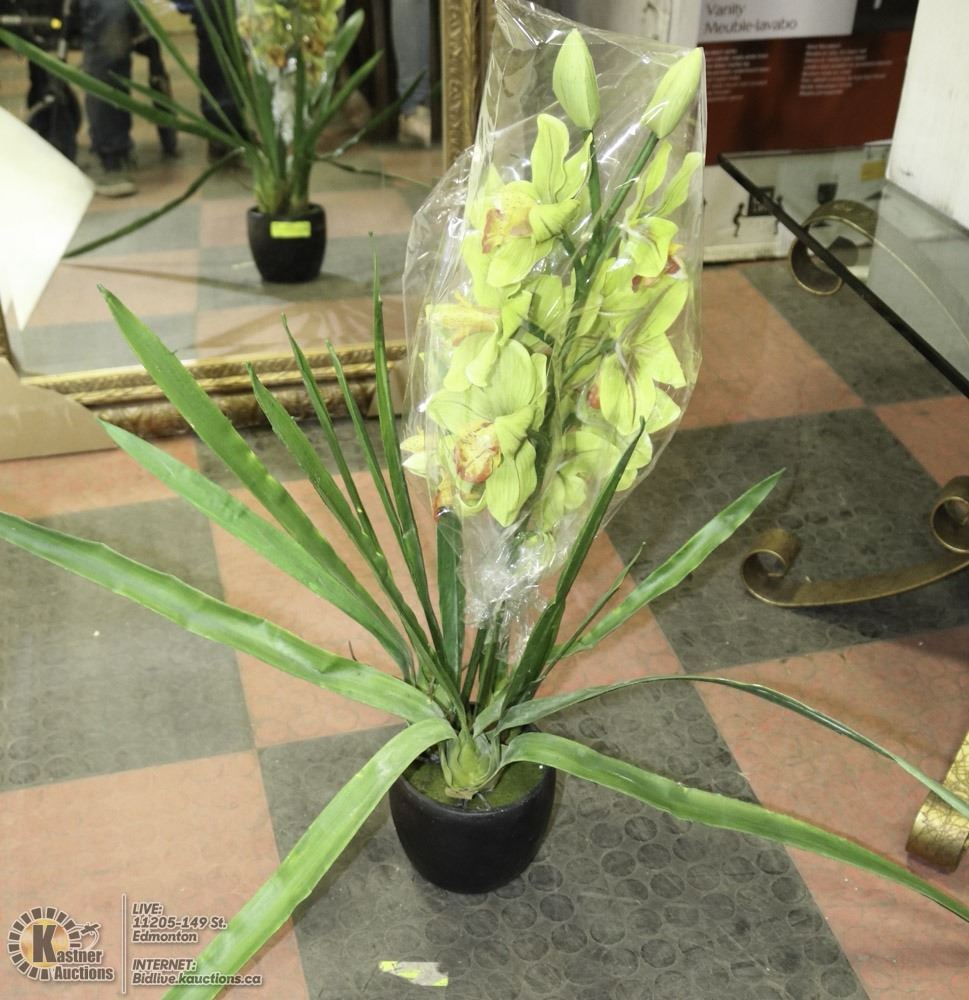 NEW POTTED SILK ORCHID PLANT 31" TALL