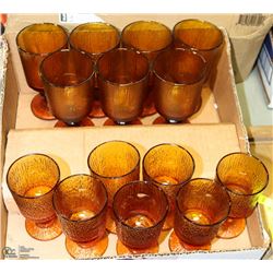 2 SETS OF VINTAGE CUBA STEM GLASSES