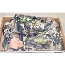 LOT OF 2 HUNTING CAMO PANTS.