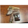 Image 1 : 3 LEATHER HOLSTERS, 1 POUCH FOR MAGAZINES AND AMMUNITION