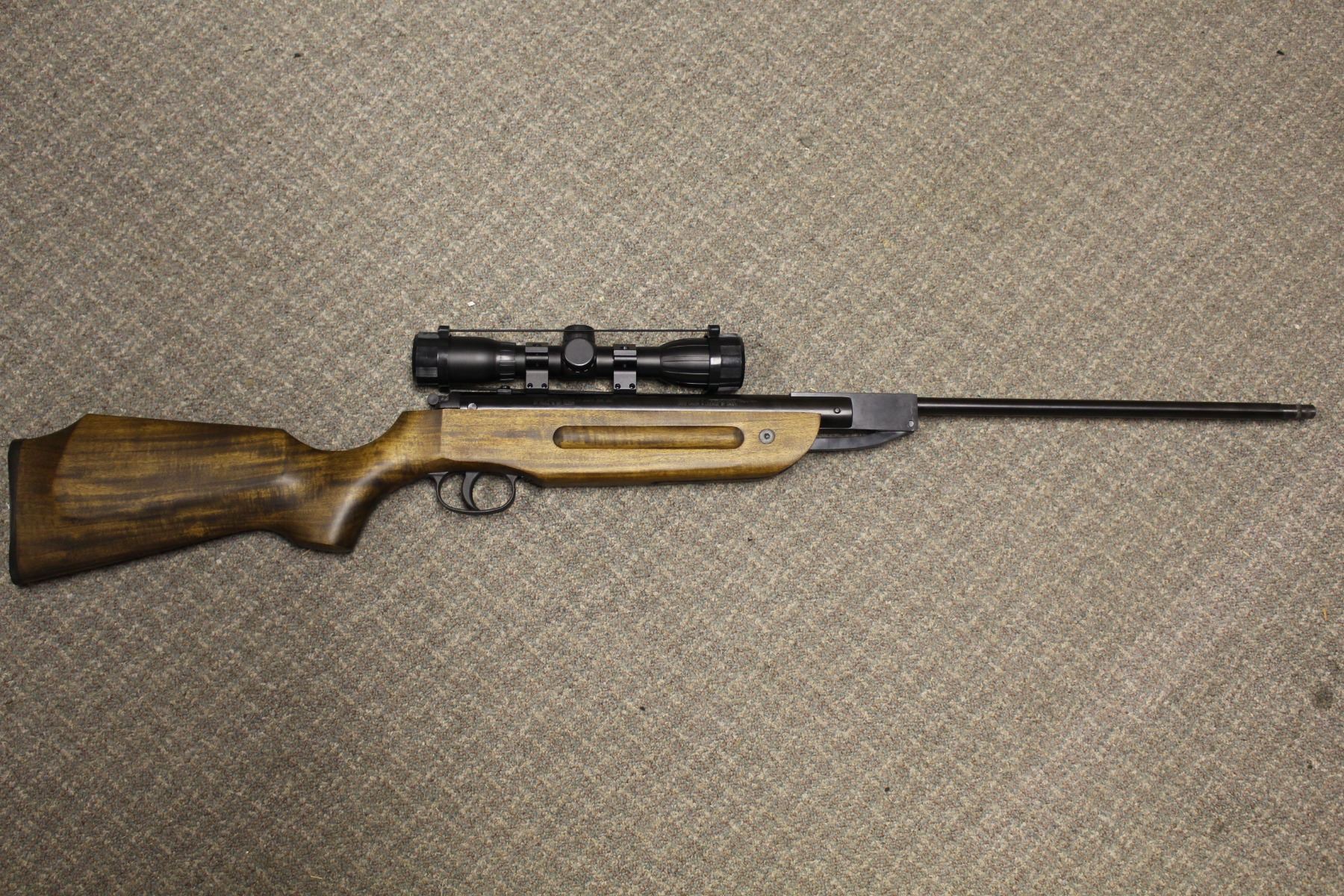 Winchester 500x With Scope Air Gun Wood Stock winchester 500x with scope air gun
