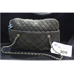 BLACK CHANEL HANDBAG