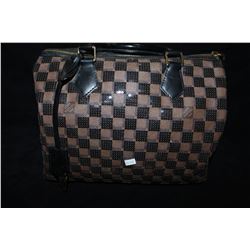 LOUIS VUITTON BROWN AND BLACK HANDBAG WITH LOUIS VUTTON PURSE LOCK AND KEY
