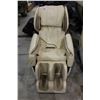 Image 2 : CREAM COLOURED FULL BODY MASSAGE CHAIR