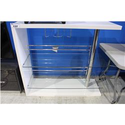 WHITE AND GLASS SHELF UNIT