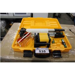 LASER LEVEL WITH PROTECTION GOGGLES