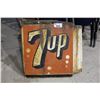 Image 1 : ORIGINAL VINTAGE 7 UP SIGN