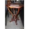 Image 2 : OCCASIONAL TABLE