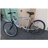Image 1 : CCM ICE 21 SPEED BIKE