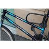 Image 2 : PRECISION 18 SPEED BIKE