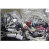 Image 2 : 4 BAGS OF ASSORTED HEADPHONES AND CHARGERS
