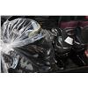 Image 2 : 2 PAIRS OF ROLLER BLADES AND SNOWBOARD BOOTS