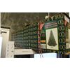 Image 1 : 7 FOOT PINE CHRISTMAS TREE IN BOX