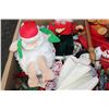 Image 3 : BOX AND TOTE OF CHRISTMAS FIGURES AND ORNAMENTS