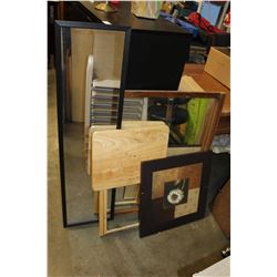TWO MIRRORS FOLDING TV TRAY AND PRINT