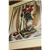 Image 2 : LIMITED EDITION IVORY SATIN AND REDDEST ROSE BY THOMAS