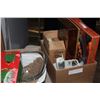 Image 2 : BAKEWARE GRILL PERFUME GRINDER PHONE AND CHRISTMAS WRAP AND CRACKERS