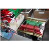 Image 3 : BAKEWARE GRILL PERFUME GRINDER PHONE AND CHRISTMAS WRAP AND CRACKERS