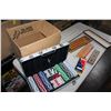 Image 1 : POKER SET AND CRIB BOARD AND CARDS