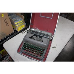 ROYAL QUIET DELUXE TYPEWRITER