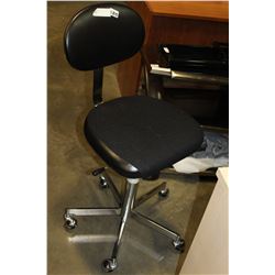 BLACK LEATHER STENO CHAIR