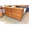 Image 3 : MODERN 6 DRAWER DRESSER