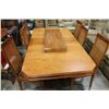 Image 2 : OAK DINING TABLE WITH LEAF AND 6 CHAIRS