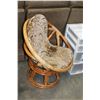 Image 2 : RATTAN TUB CHAIR