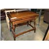 Image 1 : OAK ENDTABLE