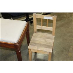 STORAGE STOOL AND KIDS CHAIR