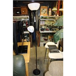 BLACK FLOOR LAMP WITH READING LAMP