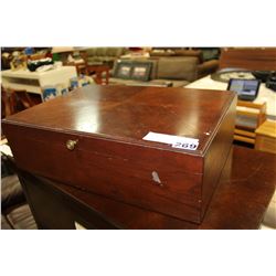 LARGE LANE FURNITURE WOODEN HUMIDOR